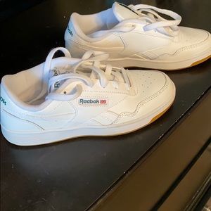 Reebok Sneakers